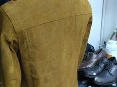 -京伟修鞋洗鞋奢侈品皮具护理店