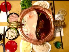 -江湖餐厅–重庆九宫格老火锅