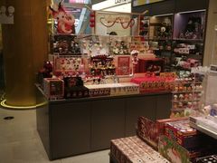 -泡泡玛特POPMART (北京超极合生汇店)
