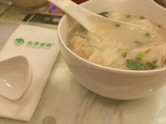 鲜虾菠菜饺-翠华餐厅(香港国际机场店)