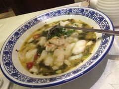 酸菜鱼-尚一汤 广东炖汤(金桥国际店)