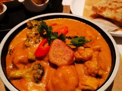 咖喱时蔬配手抓饼-若蘭慈·无国界素食料理(欢乐海岸店)