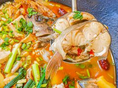 -老刘生态大鱼坊铁锅炖鱼(赛马场店)