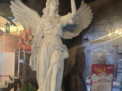 -暴风岛沉浸式体验馆(百联世纪店)