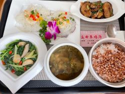 -兰心墩楠月子会所(万达店)