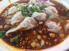 -重庆小面·抄手(解放碑好吃街店)