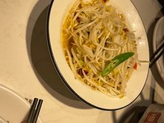 -丁里羊肉小镇(天鹅湖总店)