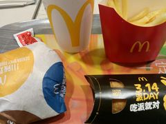 -麦当劳(轻轨曹杨路店)