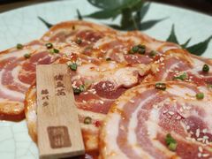-山川小町·极番烧肉(新地假日广场店)