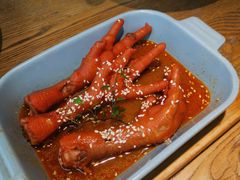 红卤鸡爪-蜜桃餐厅·伴山(湖滨商业街店)