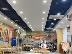 大堂-江城燕子大排档(江汉路步行街店)