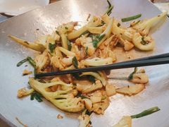 -俭寨大盘鸡·手抓肉·烧烤新疆菜(乌苏路店)
