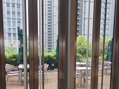 -上海前滩香格里拉大酒店