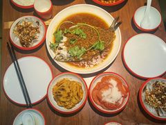 -老闵田螺馆·南昌市井菜·特色小吃(总店)