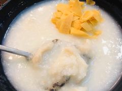 生滚鱼片粥-添运来(茶园奥园广场店)