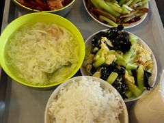 -拿渡·水煮鱼麻辣香锅(王府井奥莱·香江小镇店)