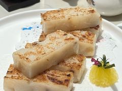 腊味香煎萝卜糕-蘩楼(华强北总店)