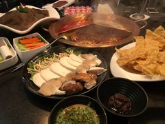 -锅说大脸毛肚重庆老火锅(佐阾店)