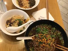 -蓉李记成都名小吃(武汉菱角湖万达店)