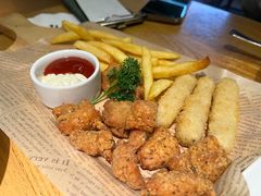 -菲滋意式餐厅(海宁银泰城店)
