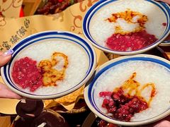 红豆稀饭-泥糊破店小酒馆·团建聚餐(南京西路店)