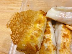 虾肉锅贴-众口斋锅贴(银泰城店)