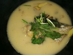 -岩泊渡桂鱼楼活鱼馆