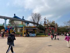 -七彩云南欢乐世界