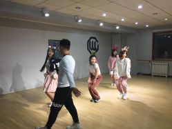-舞樾舞蹈工作室