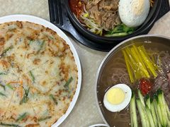 -拌来拌去石鍋拌飯(文鼎店)