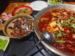 -小饕荟雅安贡椒鱼鲜馆(广福桥店)