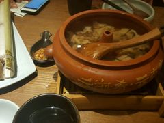 -云海肴·汽锅鸡·云南菜(天山百盛优客店)