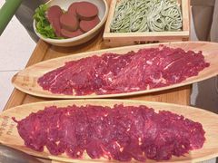 -左庭右院鲜牛肉火锅黑金店(陆家嘴中心店)