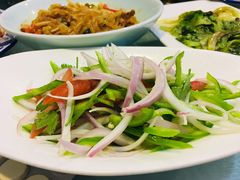 -马尔龙新疆饭店·清真(瑞景店)