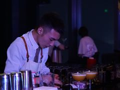 -大连君悦酒店 · VIVA(星海广场店)