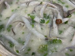 -盛记顺德高佬猪杂粥