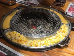 -青瓦炭韩潮烤肉(花园道店)