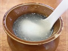 -老字号眼镜子煎包汤包店