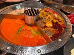 -晓宇重庆火锅(西安荟聚店)
