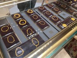 -周大福CHOW TAI FOOK(万象城店)