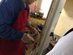 -二钢串叔麻辣烫(华龙大厦店)