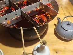 -白乐天毛肚火锅馆(南滨路店)