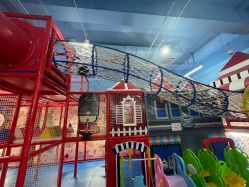 -开心哈乐儿童主题乐园(孙河易事达店)