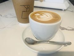 馥芮白-LAB COFFEE来杯咖啡(浦仓路店)