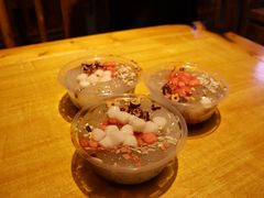 -八一路好吃街(雨田商务大厦店)