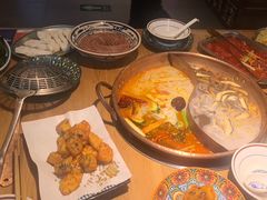 -洱火云南酸菜牛肉火锅(石景山当代商城店)