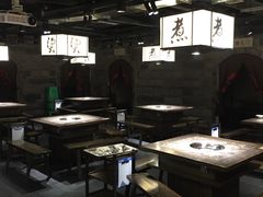 -红九格老火锅(三峡广场店)