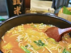 -银米·云南传统过桥米线(双廊黑金冠店)