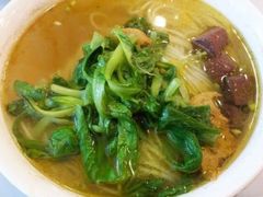 -月亮房·白斩鸡(娄山关路店)