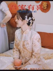 点击看大图 -荷玛高端新娘跟妆团队·彩妆培训